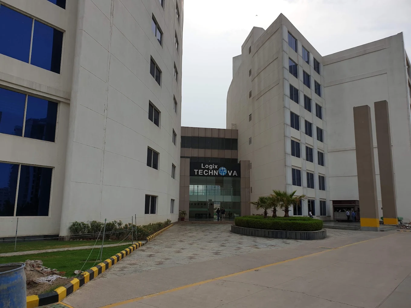 About OMinnovative LLP